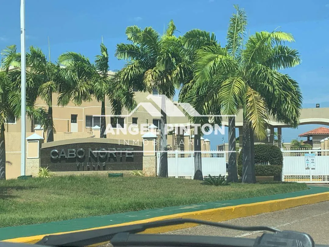 CASA EN VENTA EN VILLA CABO NORTE ISLA DORADA MARACAIBO VENEZUELA API 9668 - 19