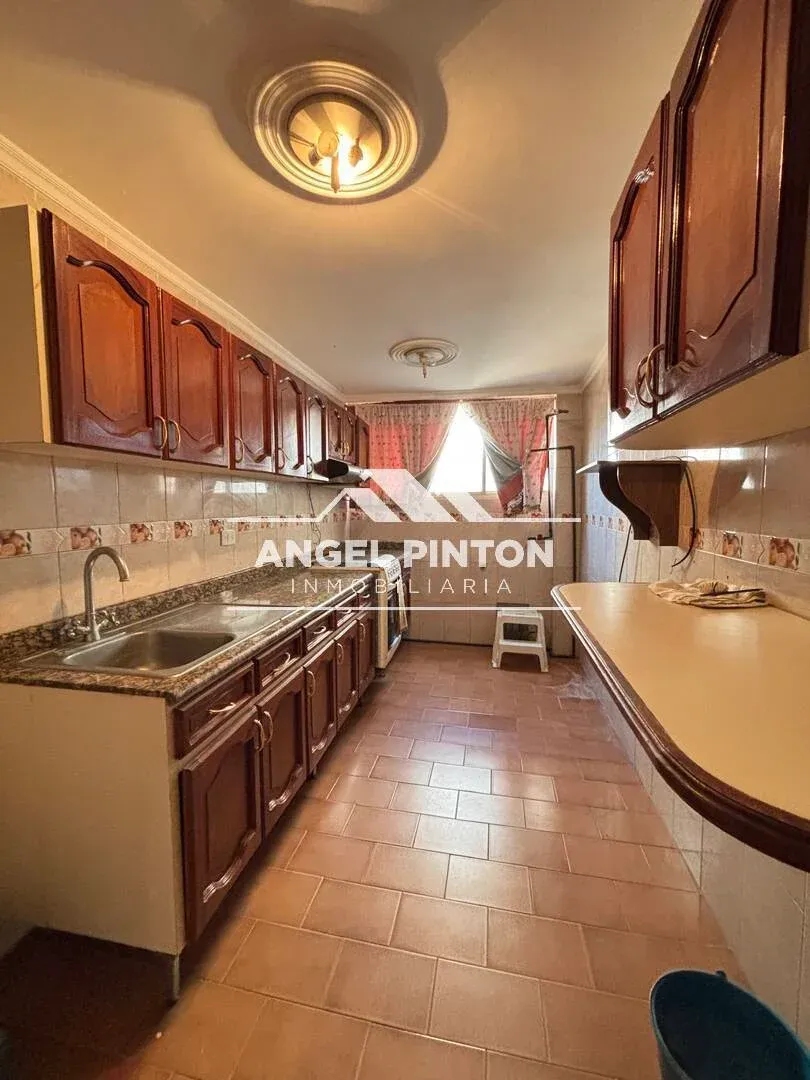 APARTAMENTO VENTA EL PINAR MARACAIBO VENEZUELA API 10066 - 5