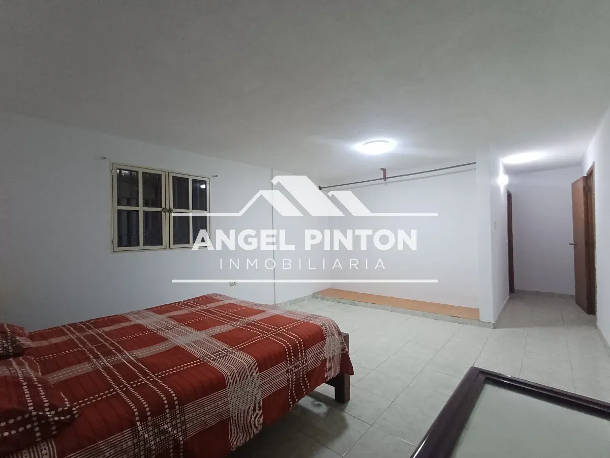 CASA VENTA LAS LOMAS MARACAIBO VENEZUELA API 9756 - 8