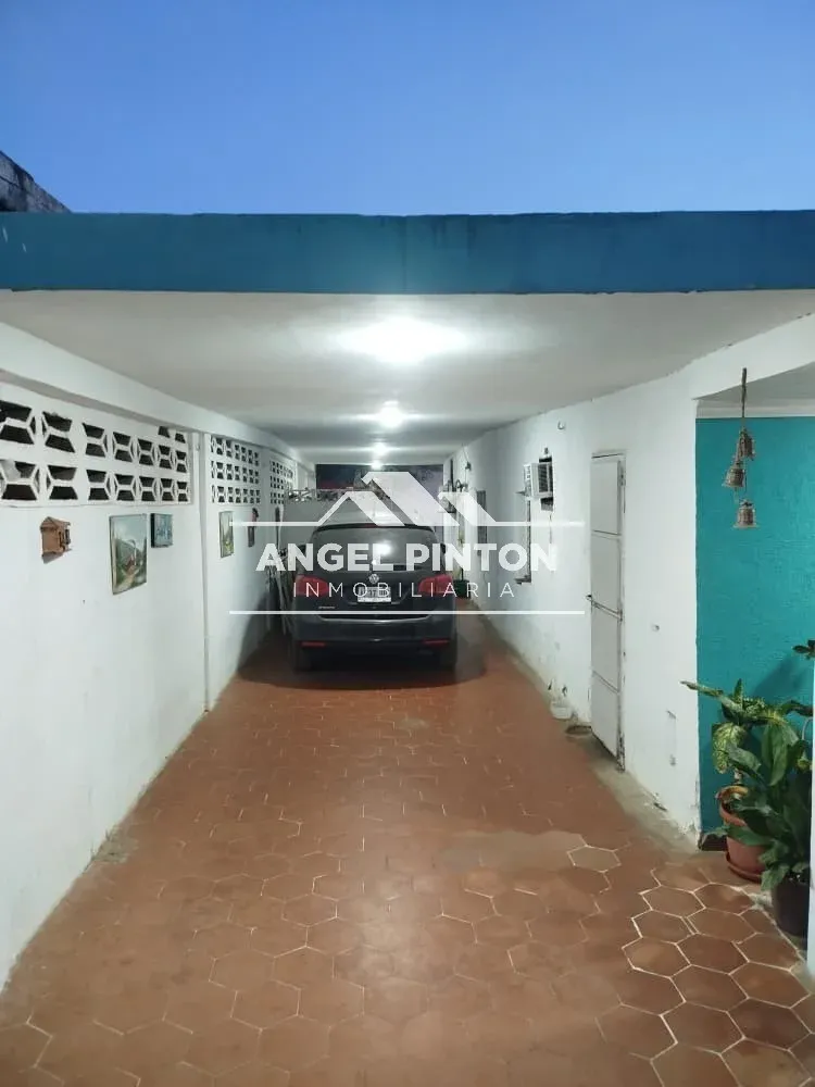 CASA VENTA KM 28 VIA EL MOJAN MARACAIBO VENEZUELA API 9803 - 6
