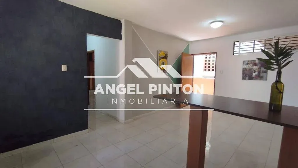 APARTAMENTO ALQUILER CALLE 40 MARACIABO VENZZUELA API 9838 - 2