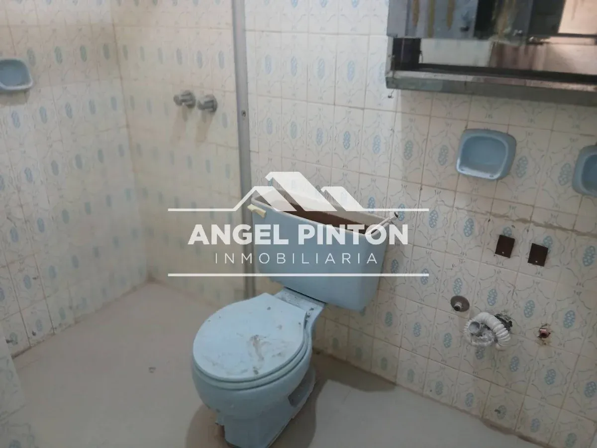 APARTAMENTO VENTA BELLAS ARTES MARACAIBO VENEZUELA API 9892 - 10