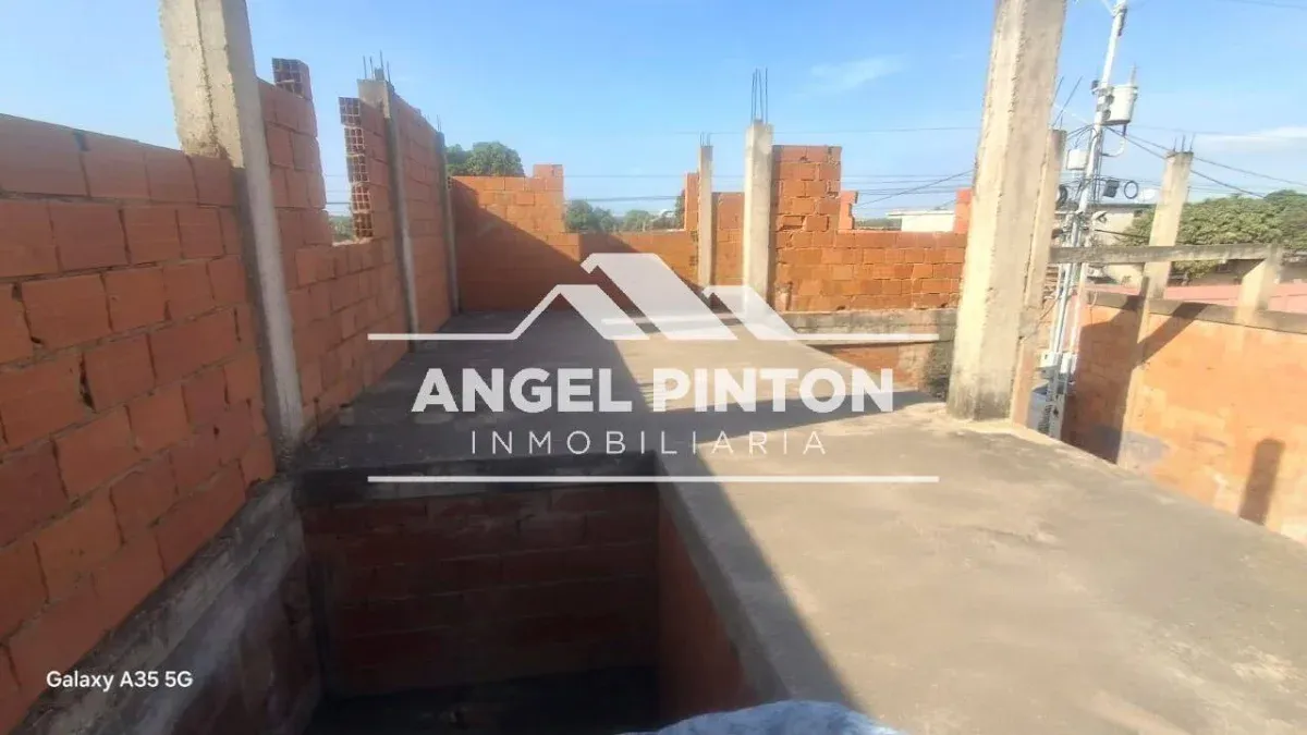 TERRENO EN VENTA LA CHAMARRETA MARACAIBO VENEZUELA API 9943 - 4