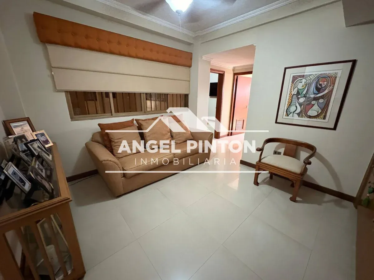 APARTAMENTO VENTA TIERRA NEGRA MARACAIBO, VENEZUELA API 888888 - 9