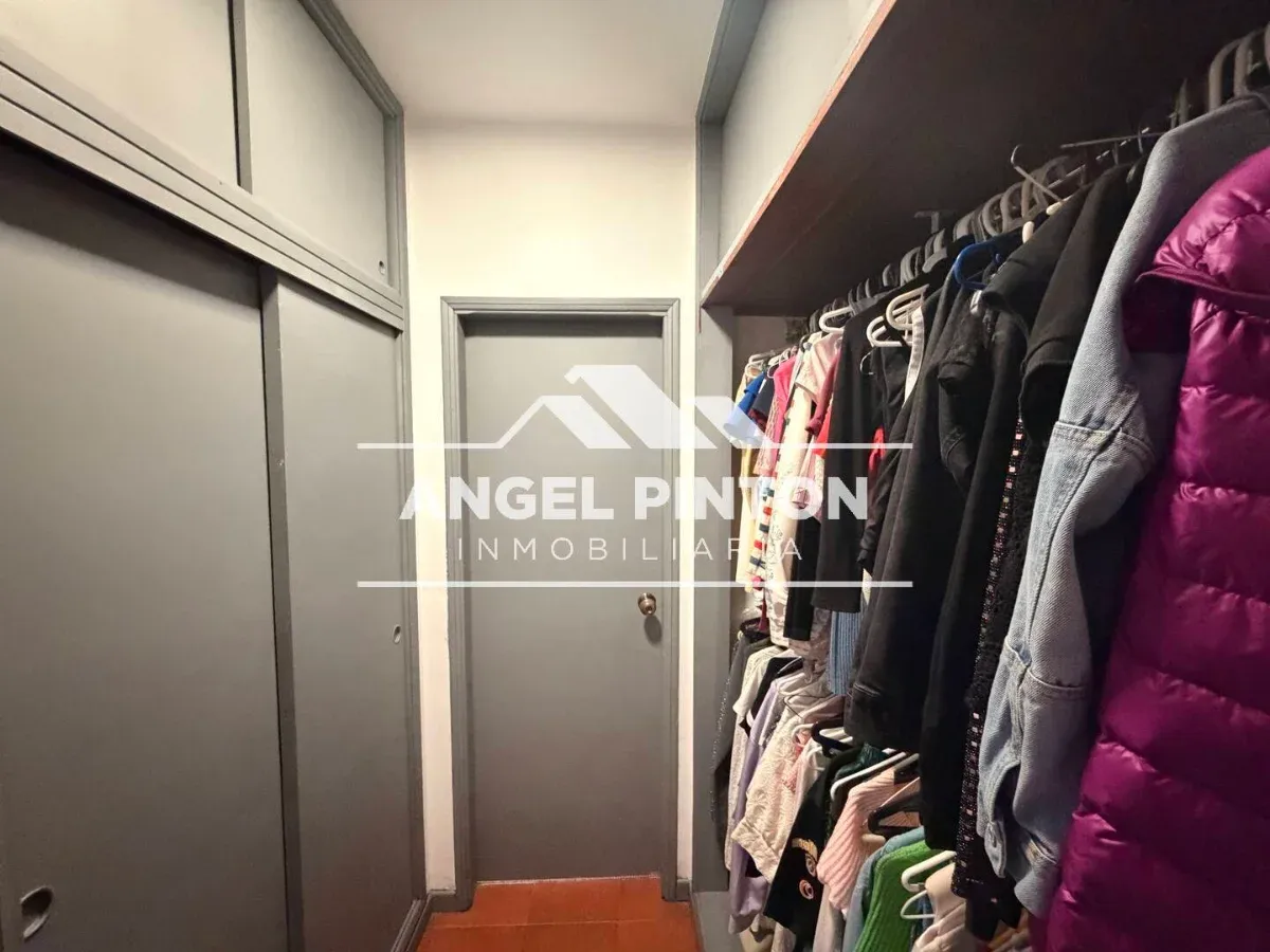 APARTAMENTO VENTA AV DELICIAS MARACAIBO VENEZUELA API 9901 - 10