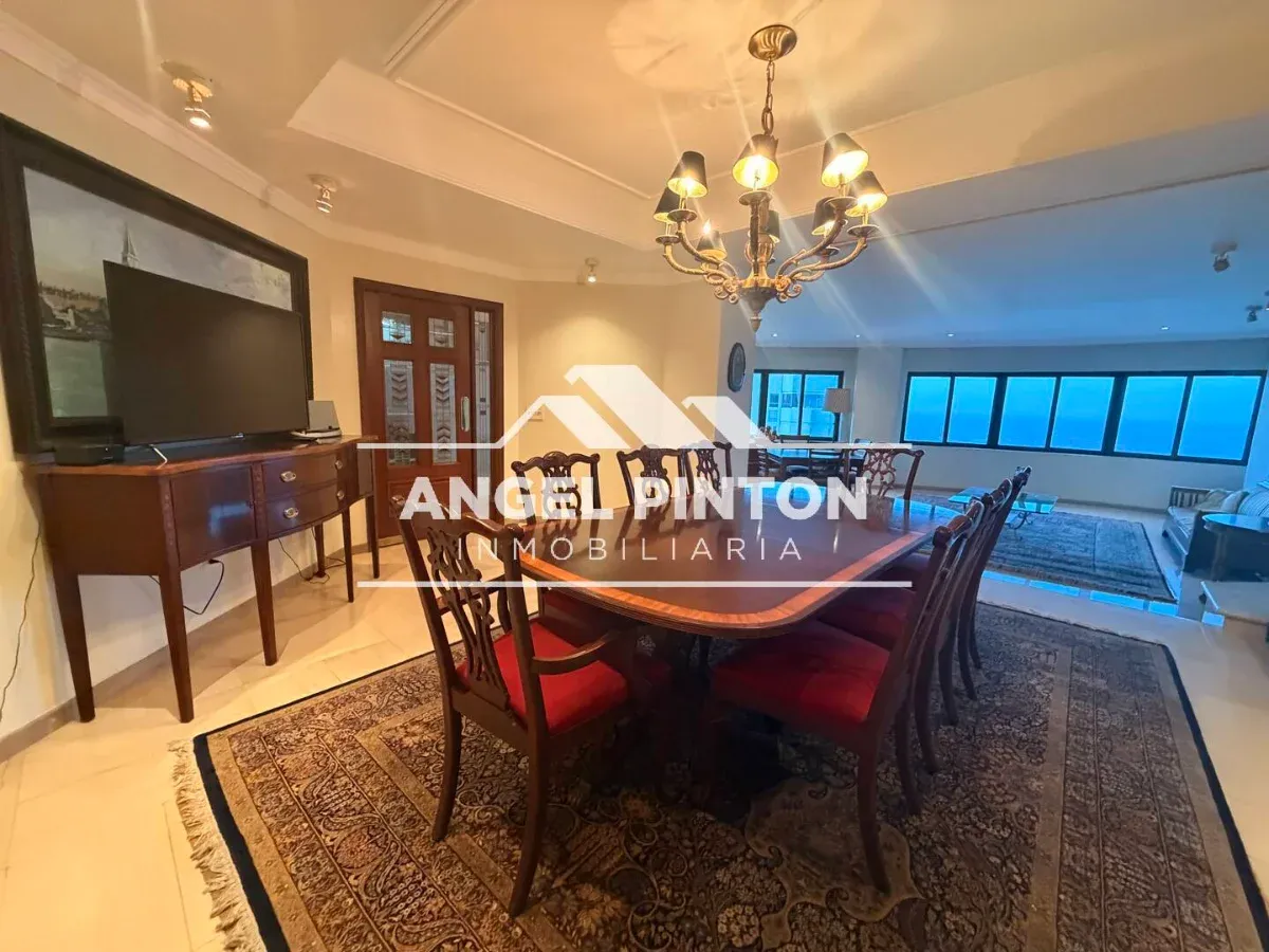 APARTAMENTO VENTA LA LAGO MARACAIBO VENEZUELA API 9954 - 8