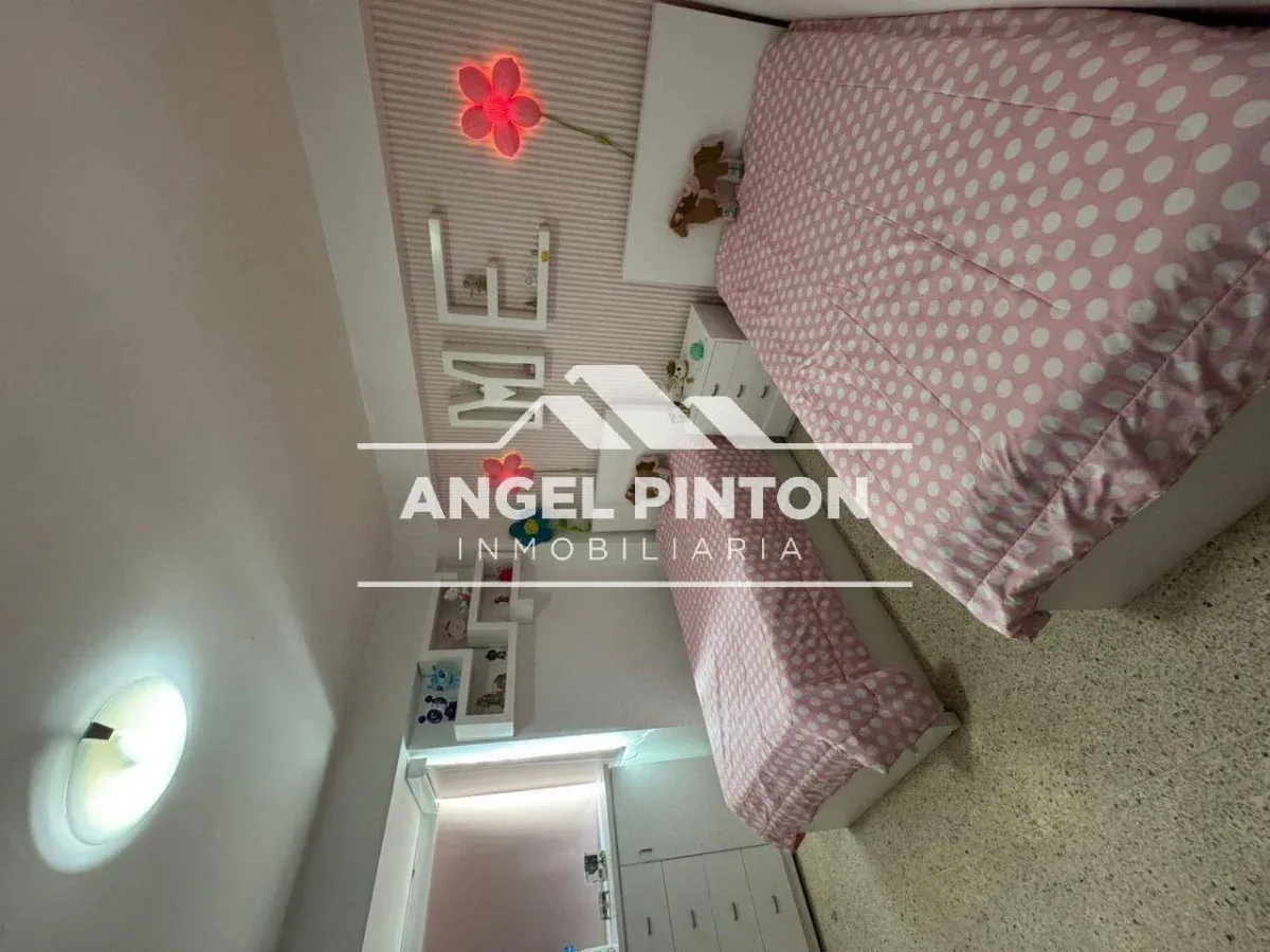 APARTAMENTO ALQUILER AV. LAS DELICIAS MARACAIBO VENEZUELA API 9956 - 13