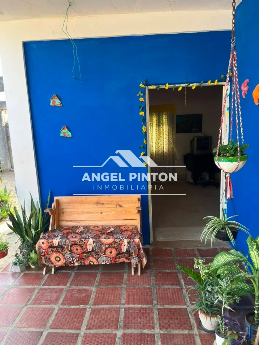 CASA VENTA LOS ALTOS VÍA LOS BUCARES MARACAIBO VENEZUELA API 9964 API 9964 - 12