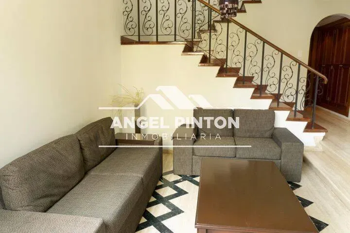 VILLA CERRADA VENTA INDIO MARA MARACAIBO VENEZUELA API 10011 - 29