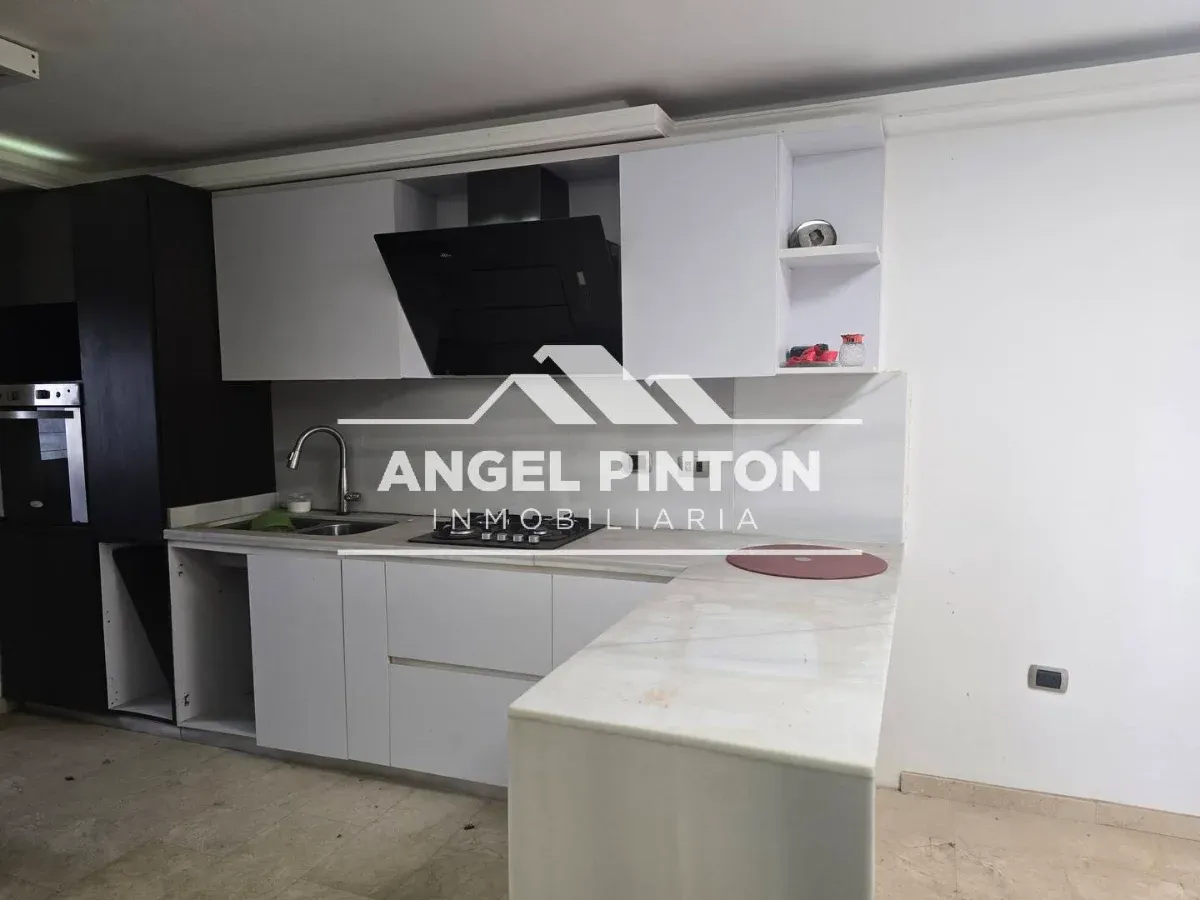 APARTAMENTO EN VENTA GALLO VERDE MARACAIBO VENEZUELA API 10033 - 4
