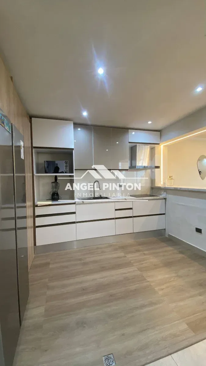 APARTAMENTO VENTA VALLE FRIO, MARACAIBO VENEZUELA API 10057 - 6