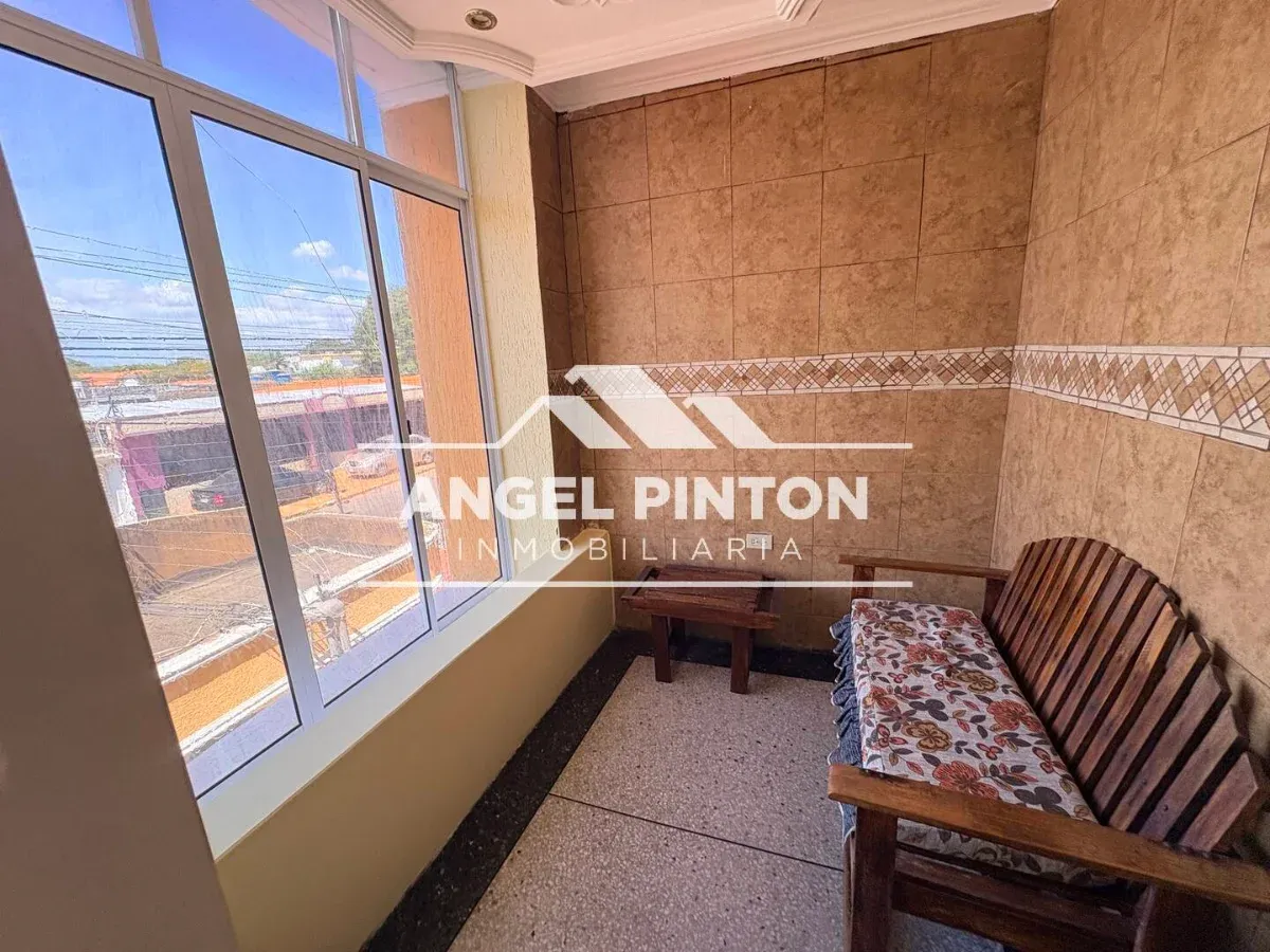 TOWNHOUSE VENTA LA COROMOTO SAN FRANCISCO VENEZUELA API 10048 - 4