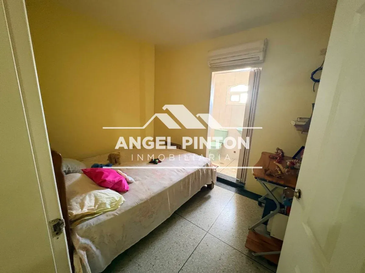 TOWNHOUSE VENTA LA COROMOTO SAN FRANCISCO VENEZUELA API 10048 - 6