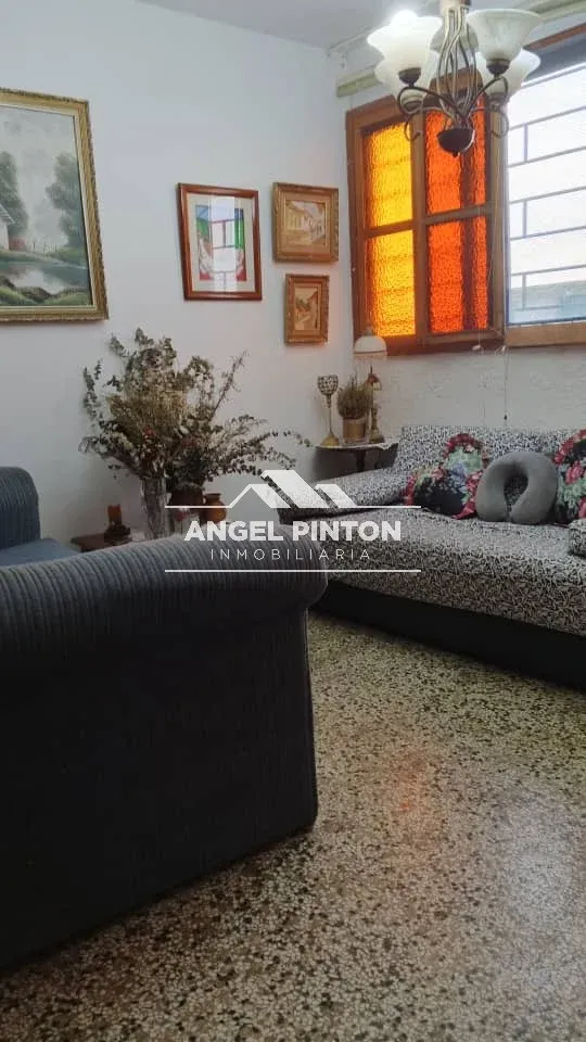 APARTAMENTO VENTA LA TRINIDAD MARACAIBO VENEZUELA API 10082 - 8