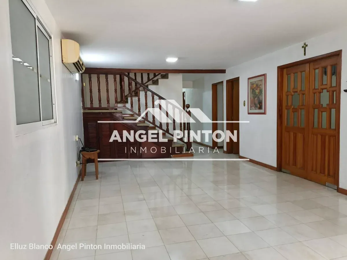 CASA VENTA LA VICTORIA MARACAIBO VENEZUELA API 10081 - 7
