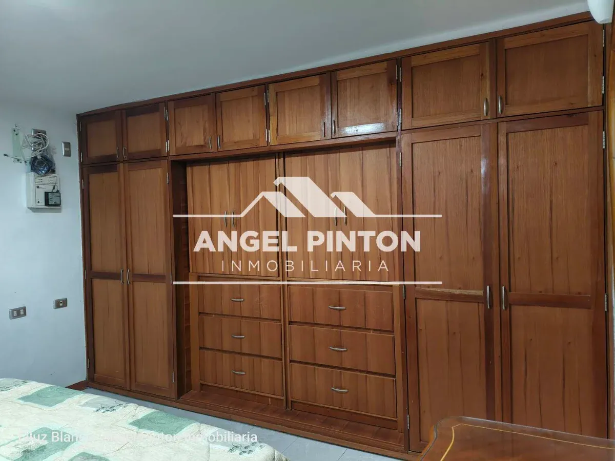 CASA VENTA LA VICTORIA MARACAIBO VENEZUELA API 10081 - 15