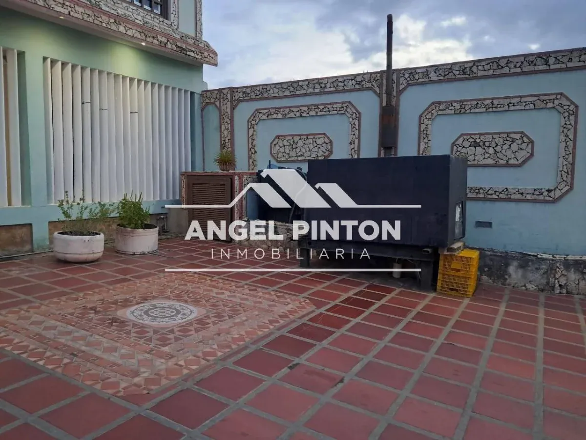 CASA VENTA SANTA FE III MARACAIBO VENEZUELA API 10122 - 3
