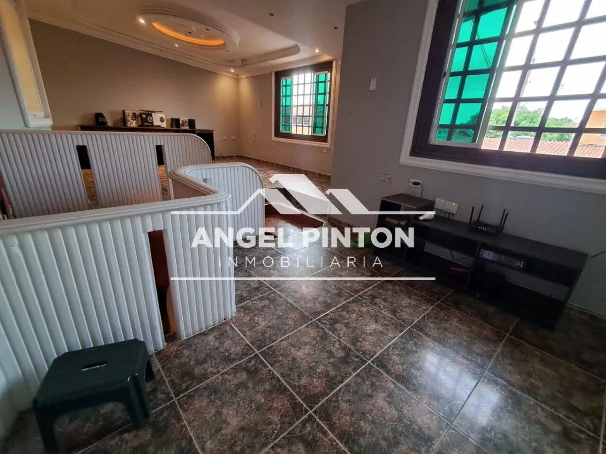 CASA VENTA SANTA FE III MARACAIBO VENEZUELA API 10122 - 7
