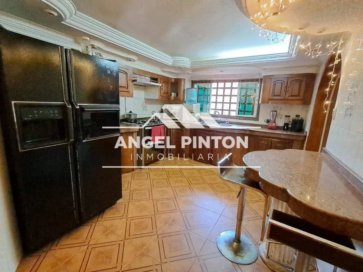 CASA VENTA SANTA FE III MARACAIBO VENEZUELA API 10122 - 15