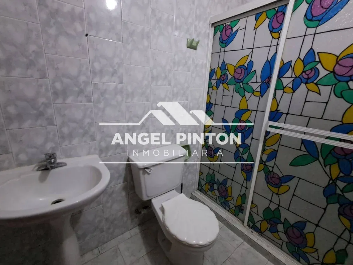 CASA VENTA SANTA FE III MARACAIBO VENEZUELA API 10122 - 19