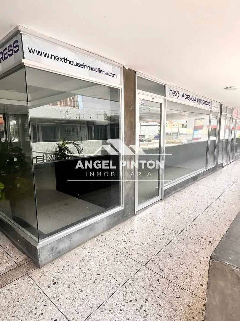 LOCAL COMERCIAL ALQUILER AV BELLA VISTA MARACAIBO VENEZUELA API 10253 - 2
