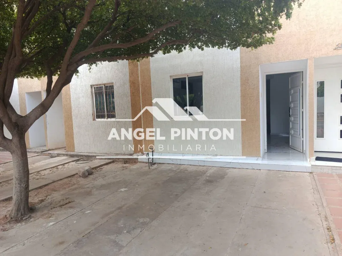 TOWNHOUSE VENTA TERRAZA DEL SOL SAN FRANCISCO VENEZUELA API 10167 - 10