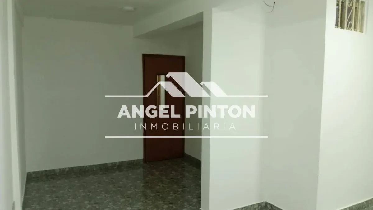 CASA VENTA LA VICTORIA MARACAIBO VENEZUELA API 10200 - 2