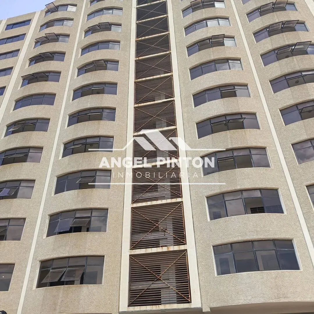 APARTAMENTO ALQUILER AV BELLA VISTA MARACAIBO VENEZUELA API 10195 - 8