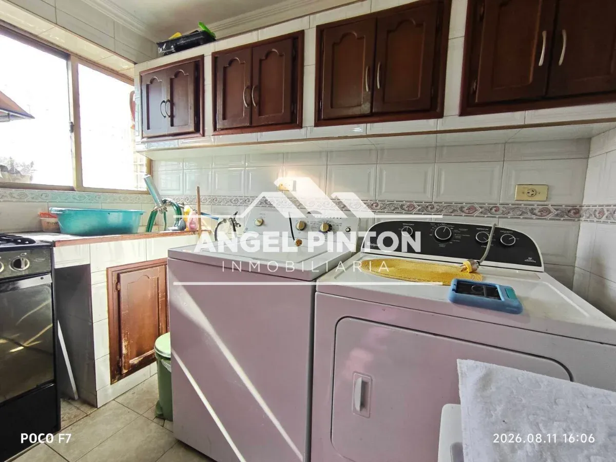 APARTAMENTO VENTA LA POMONA MARACAIBO VENEZUELA API 10180 - 5
