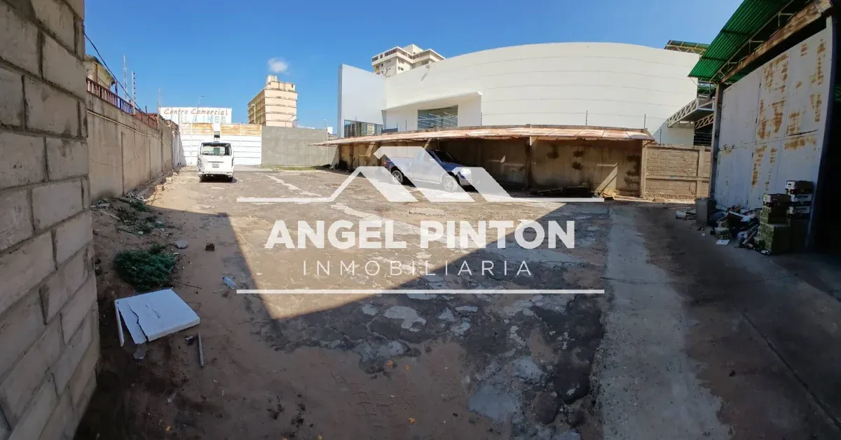 GALPÓN Y OFICINAS ALQUILER AV BELLA VISTA MARACAIBO VENEZUELA API 10231 - 4