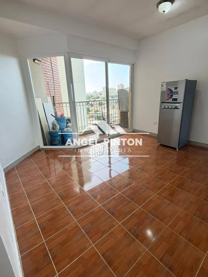 APARTAMENTO VENTA AV EL MILAGRO MARACAIBO VENEZUELA API 10228 - 6