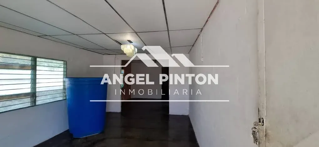 CASA EN VENTA SIERRA MAESTRA SAN FRANCISCO VENEZUELA API 10225 - 4