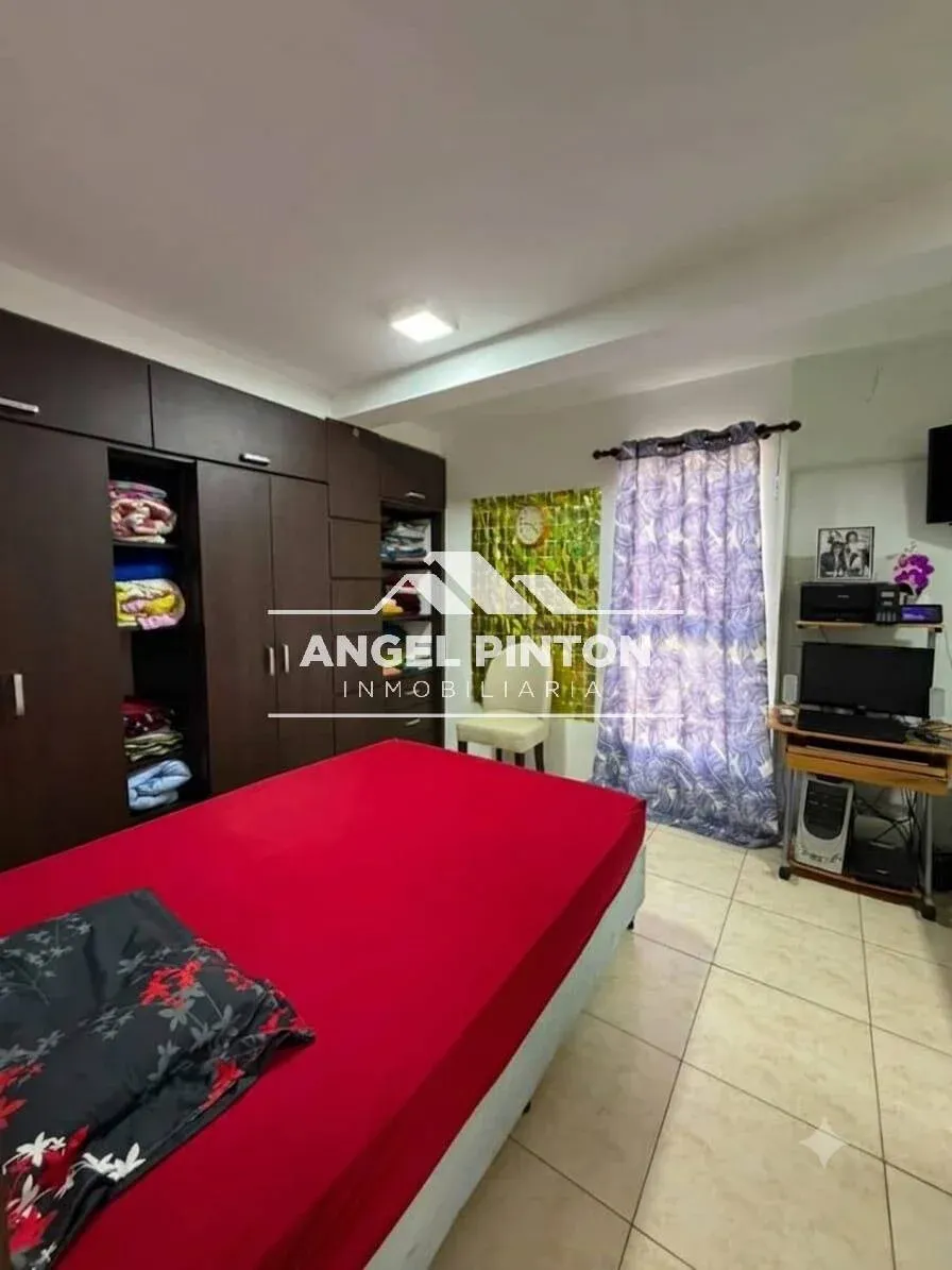 THOWNHOUSE EN VENTA AV FUERZAS ARMADAS MARACAIBO VENEZUELA API 10338 - 5