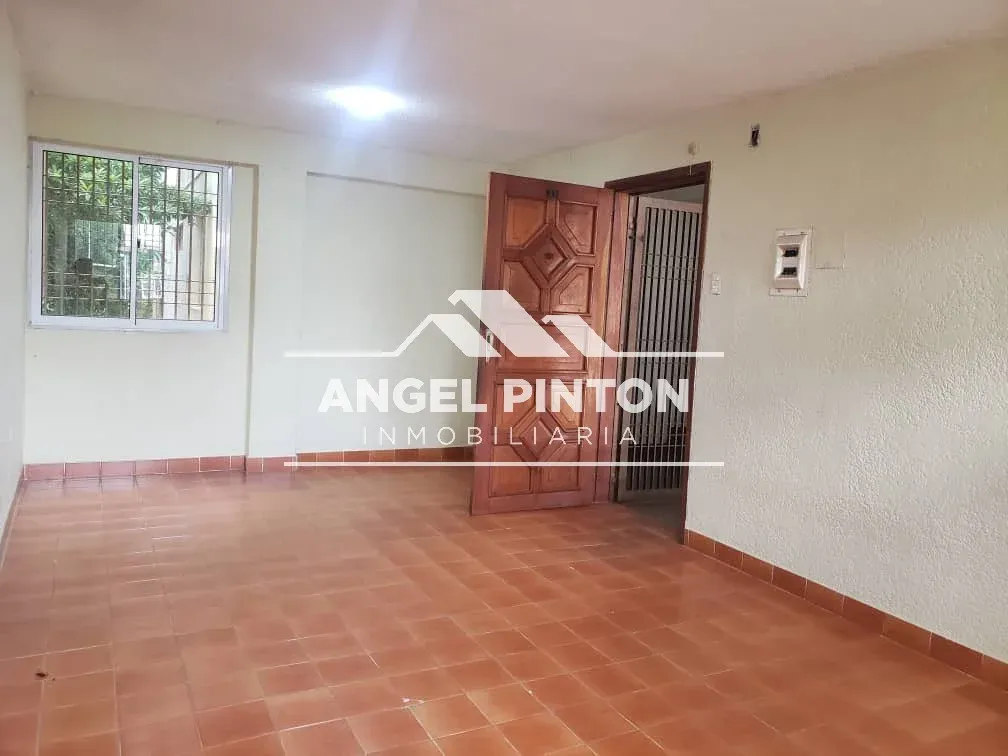APARTAMENTO EN VENTA EL NARANJAL MARACAIBO API 5286