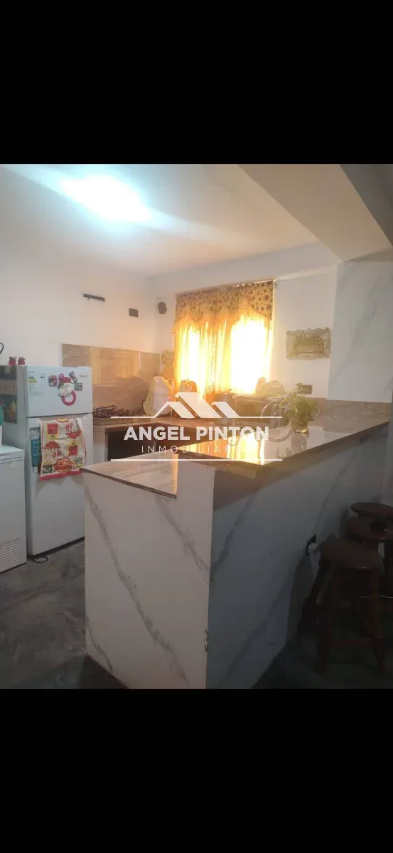 APARTAMENTO VENTA MILAGRO NORTE MARACAIBO VENEZUELA API 10372 - 2