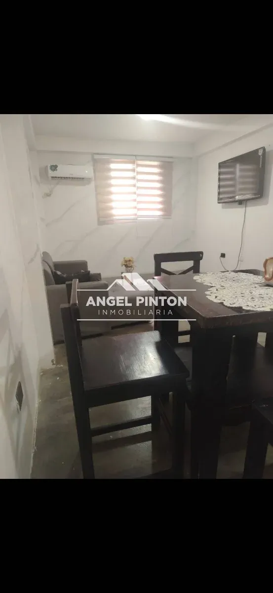 APARTAMENTO VENTA MILAGRO NORTE MARACAIBO VENEZUELA API 10372 - 7