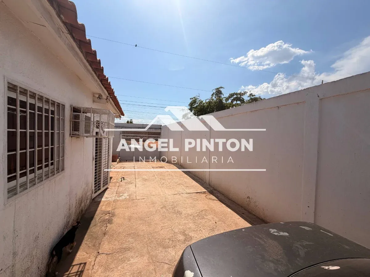 CASA VENTA ALTOS DE SOL AMADO MARACAIBO VENEZUELA API 10393 - 16