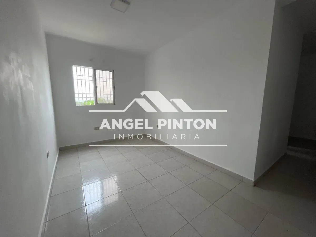 APARTAMENTO ALQUILER 18 DE OCTUBRE MARACAIBO VENEZUELA API 10399 - 3