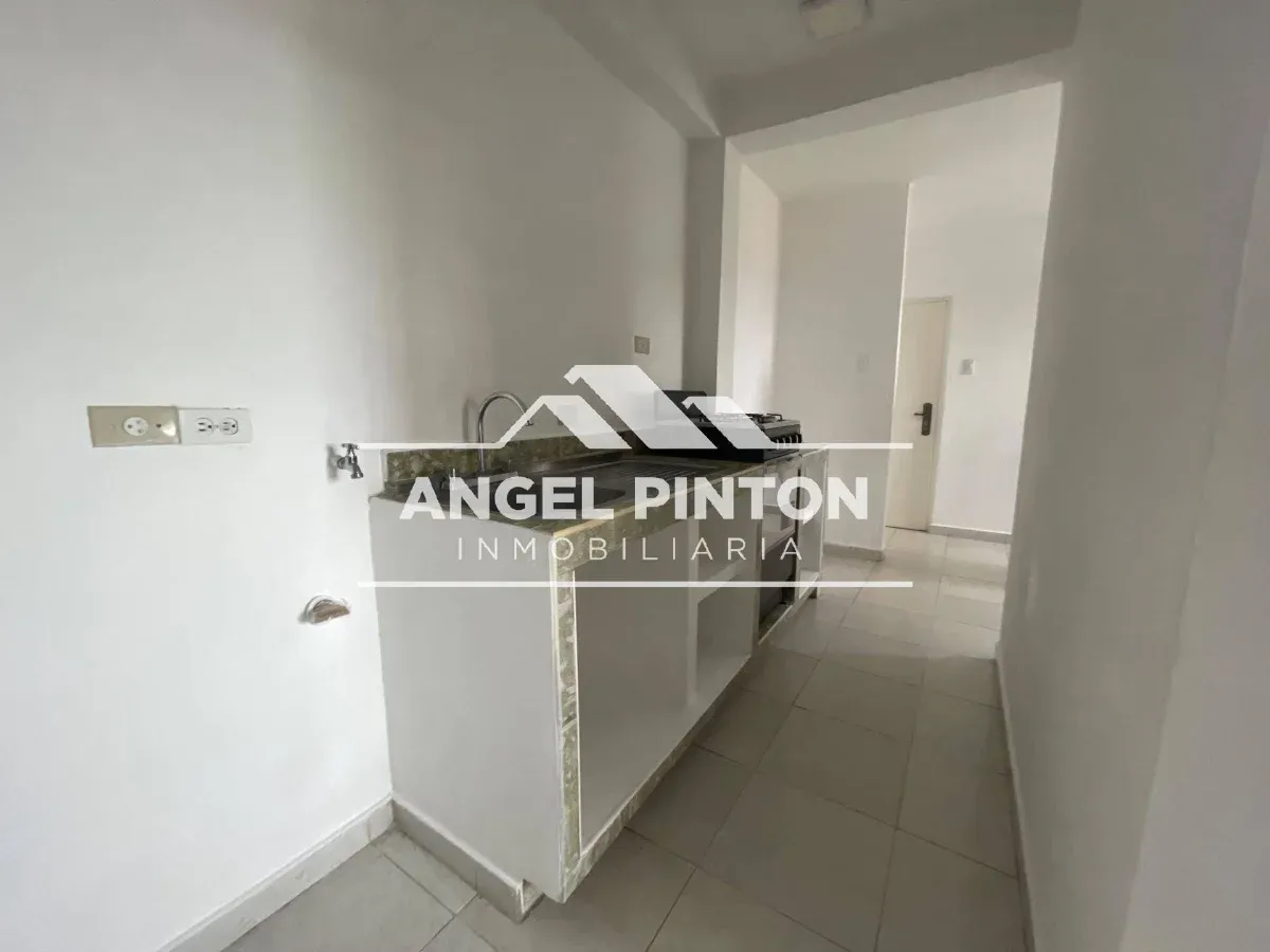 APARTAMENTO ALQUILER 18 DE OCTUBRE MARACAIBO VENEZUELA API 10399 - 5