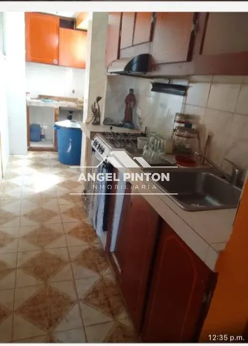 APARTAMENTO VENTA GALLO VERDE MARACAIBO VENEZUELA API 10418 - 4