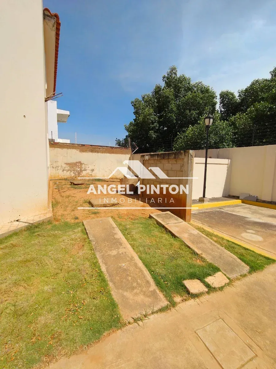 CASA VENTA VILLA COSTA DORADA MARACAIBO VENEZUELA API 10452 - 13