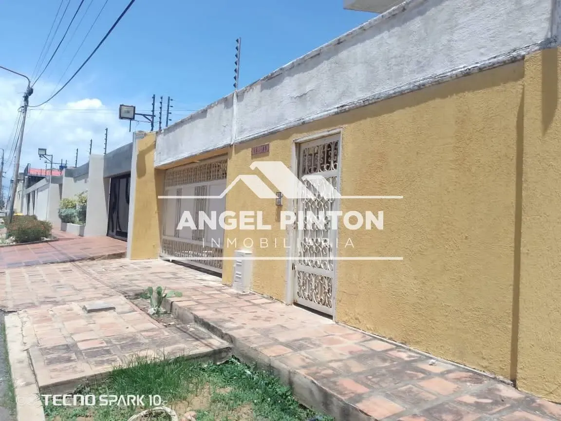 CASA VENTA CANAIMA MARACAIBO VENEZUELA API 10451 - 13