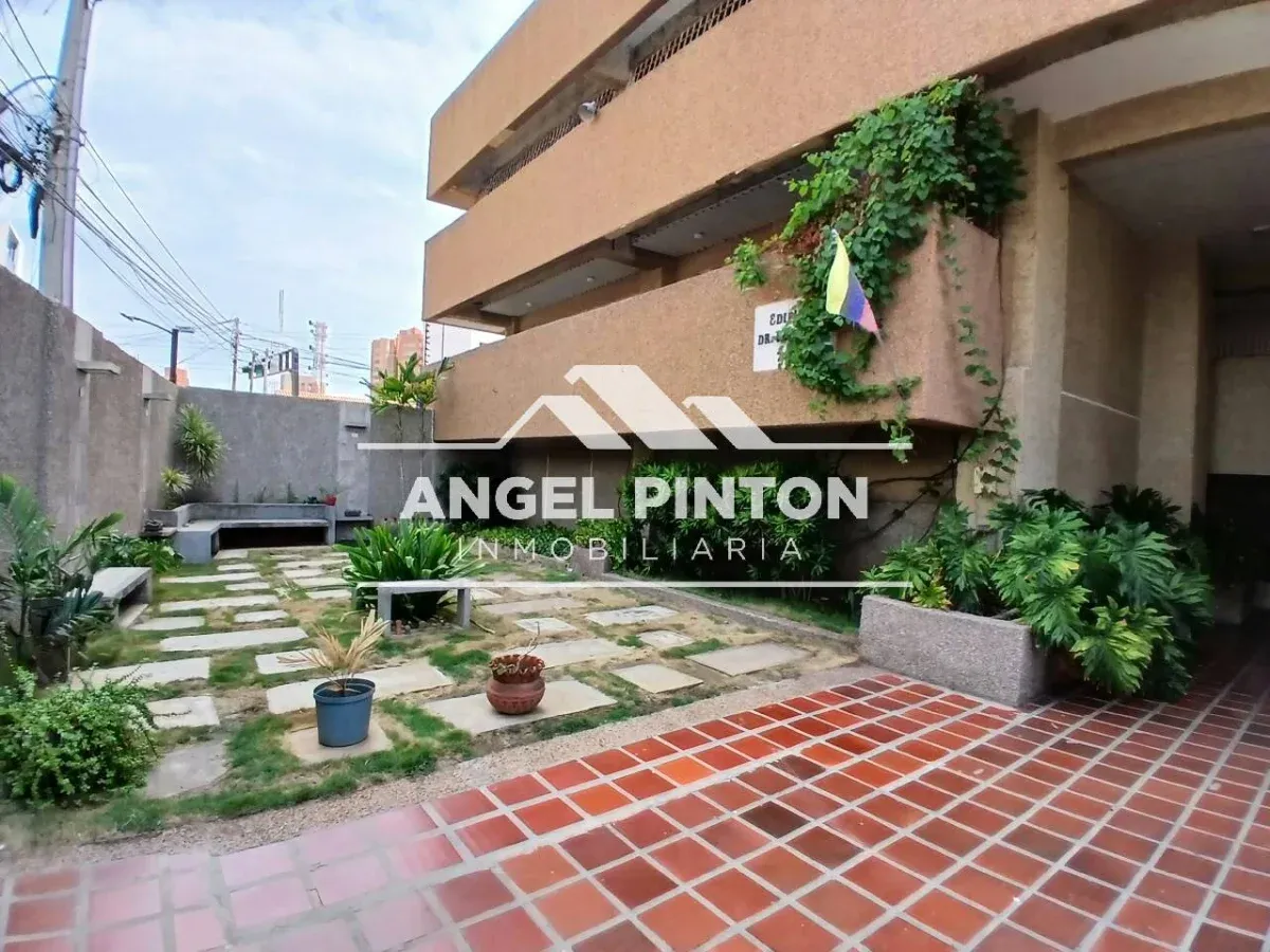 APARTAMENTO ALQUILER PLAZA DE LA REPUBLICA MARACAIBO VENEZUELA API 10446 - 11