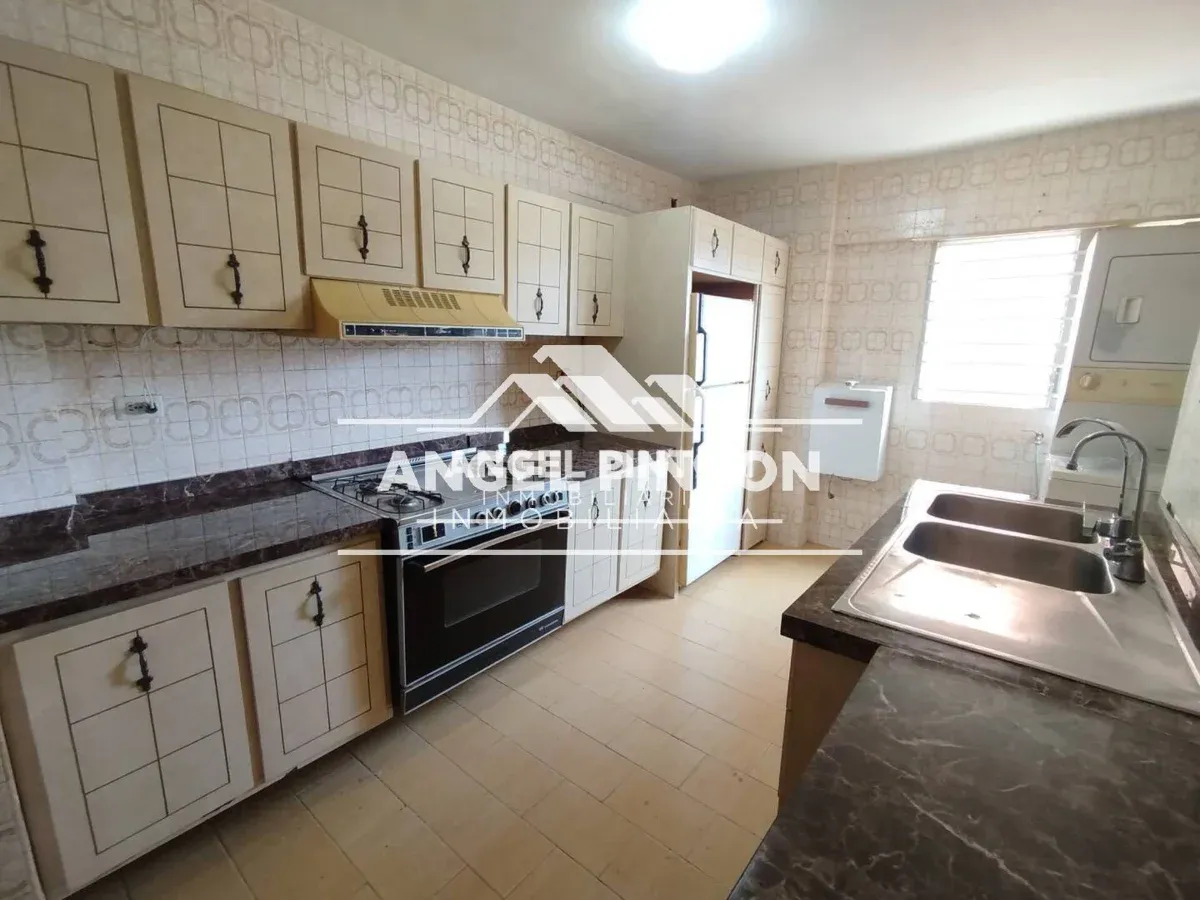 APARTAMENTO ALQUILER BELLAS ARTES MARACAIBO VENEZUELA API 180926 - 2