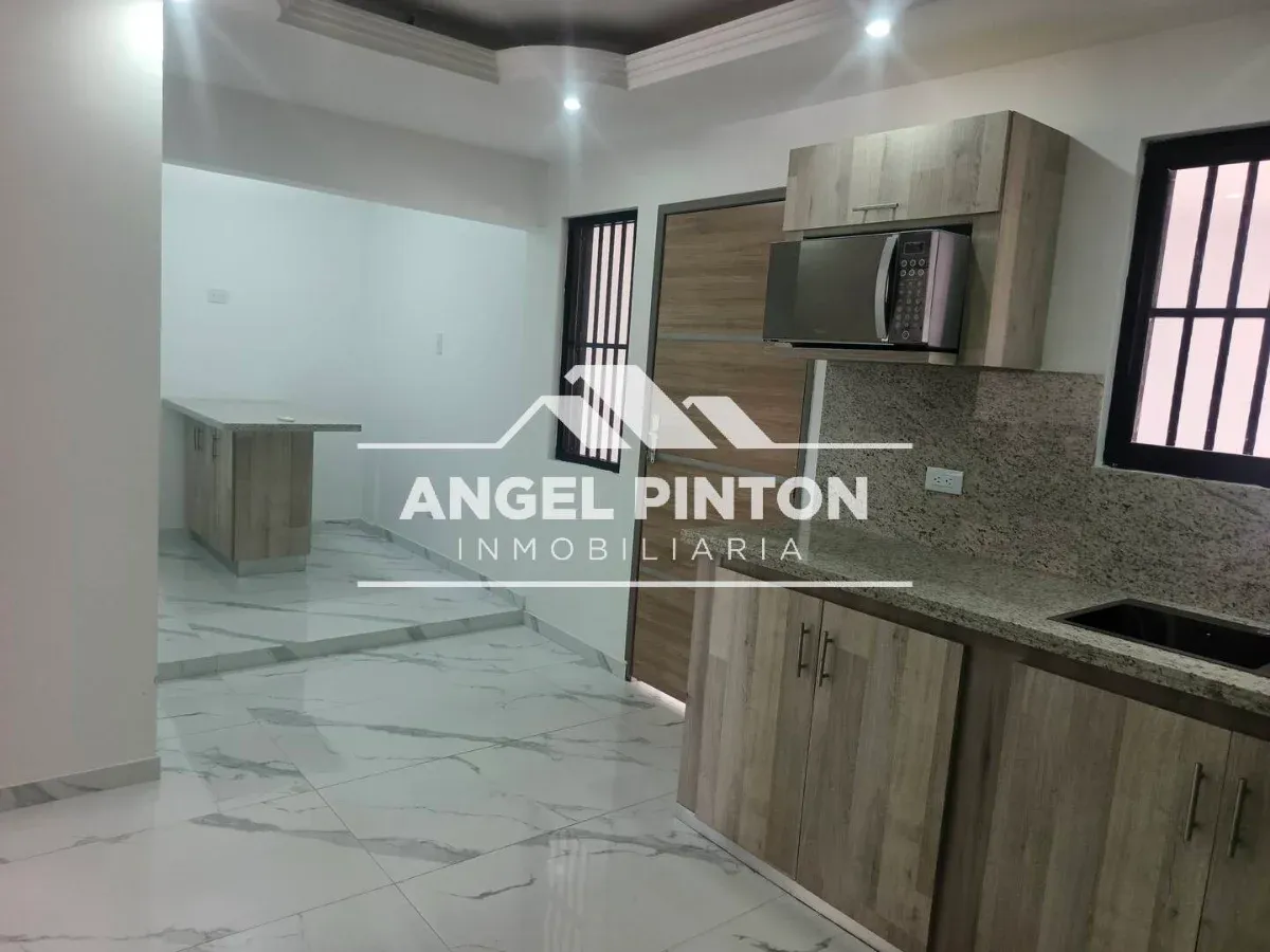 CASA VENTA URB HATO VERDE MARACAIBO VENEZUELA API 9863 - 10