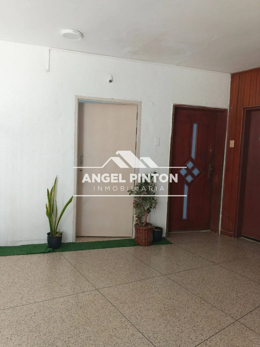APARTAMENTO VENTA TIERRA NEGRA MARACAIBO VENEZUELA API 10466 - 11