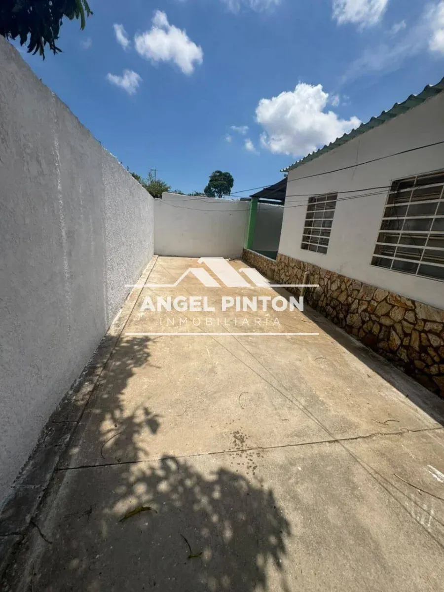 CASA VENTA EN ZONA OESTE, MARACAIBO API 10475 - 3