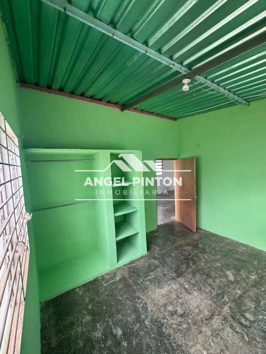 CASA VENTA EN ZONA OESTE, MARACAIBO API 10475 - 8