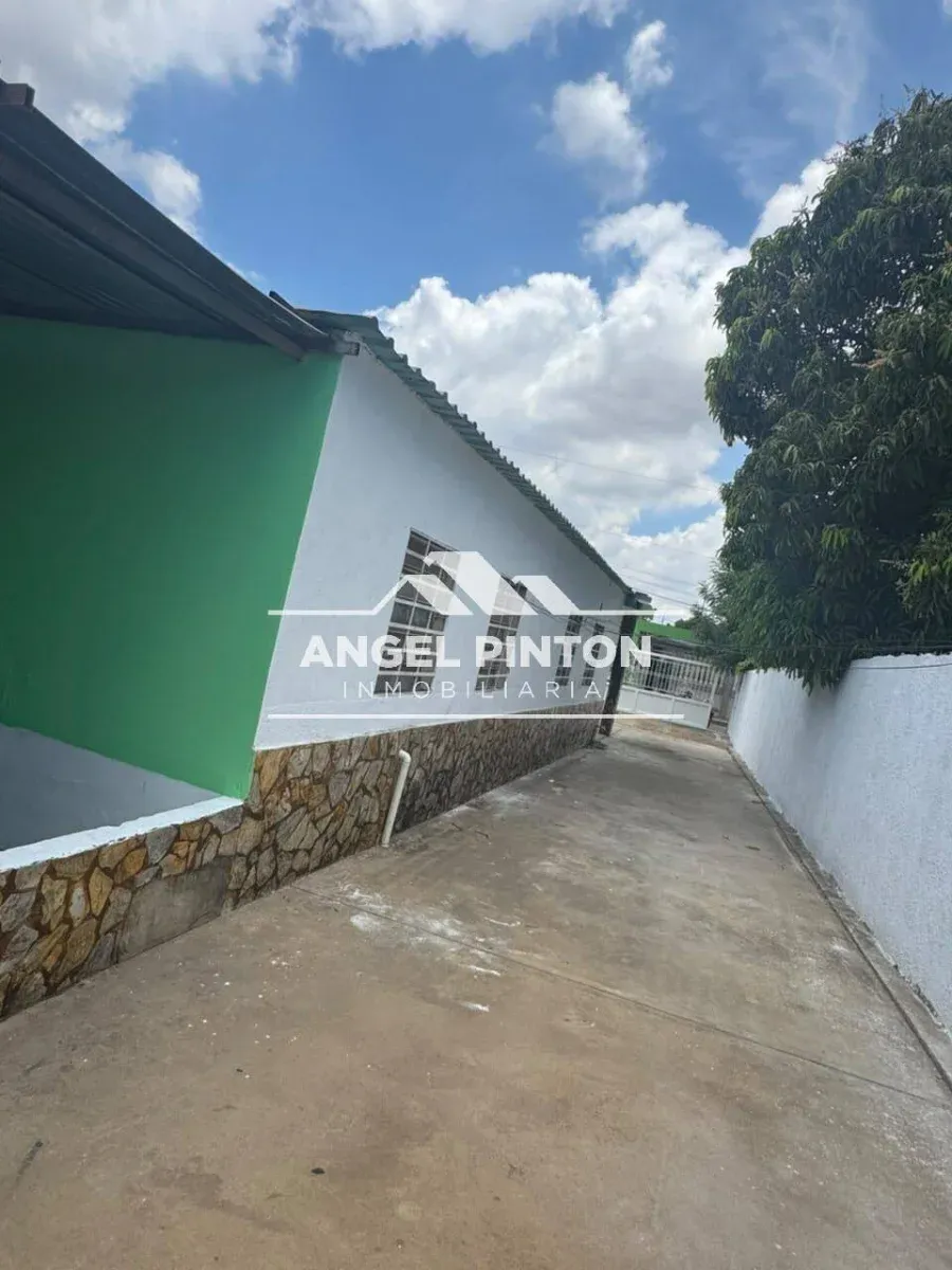 CASA VENTA EN ZONA OESTE, MARACAIBO API 10475 - 11