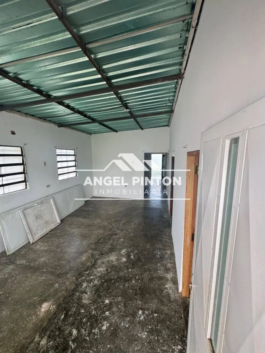 CASA VENTA EN ZONA OESTE, MARACAIBO API 10475 - 14